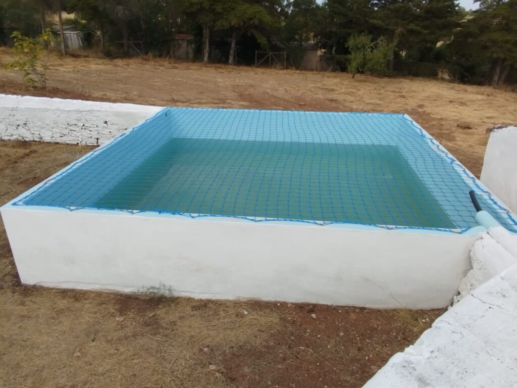 Rede de proteção Protect4You em piscina para crianças e animais