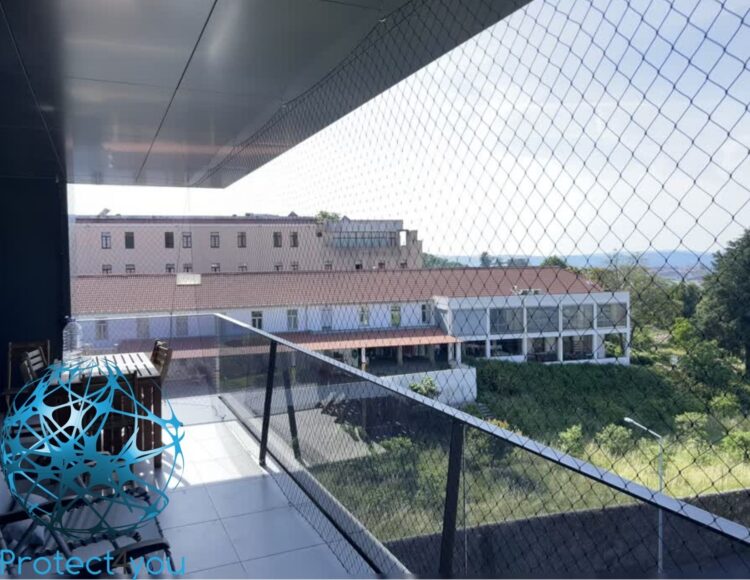 Proteção com rede Protect4You em ambiente residencial com crianças