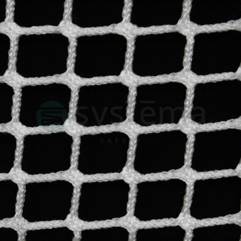 Rede de proteção instalada em fachada de edifício