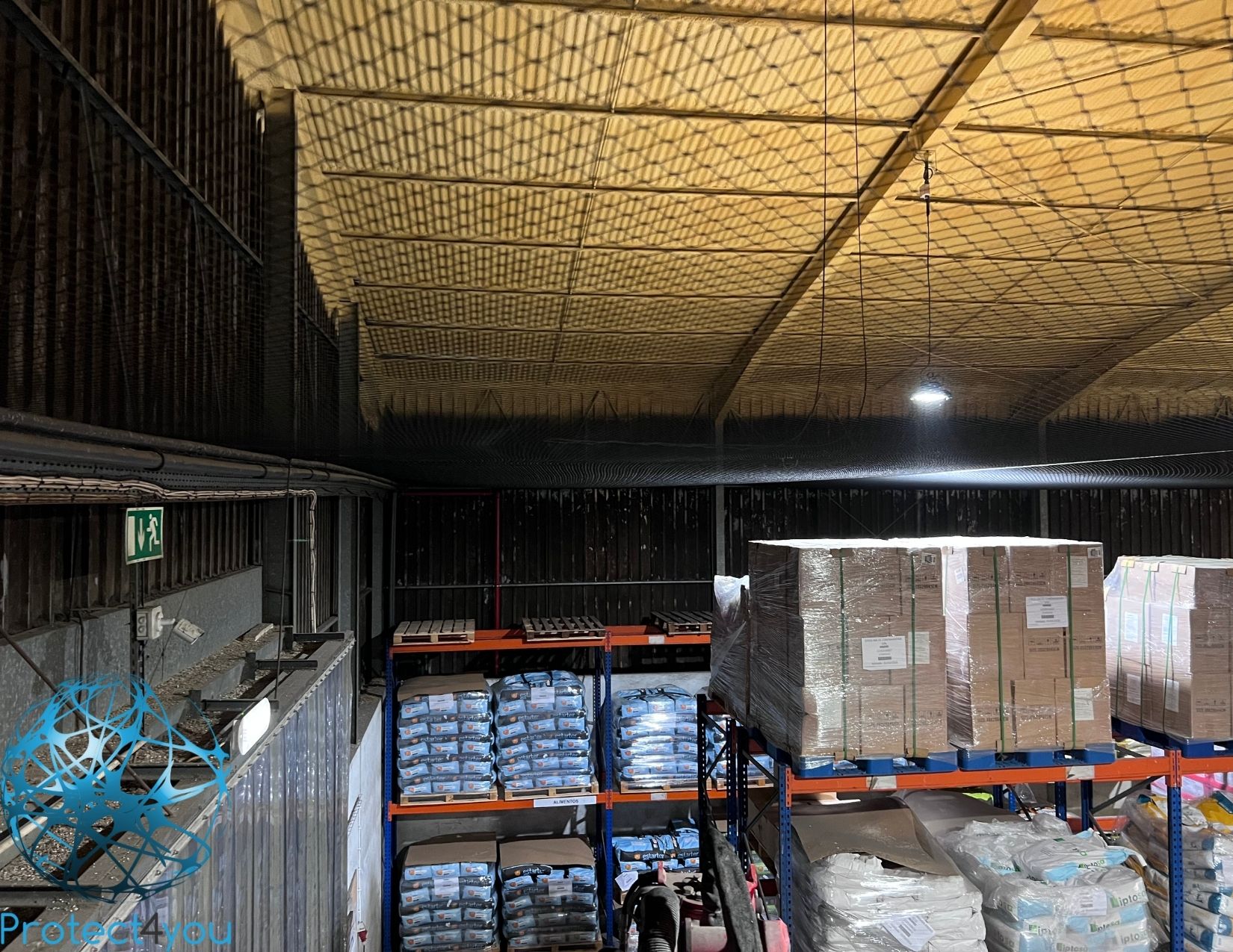 rede anti pombos em galpao logistico com instalacao discreta