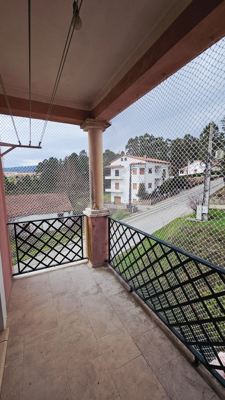 rede de segurança para gatos em varanda no Porto