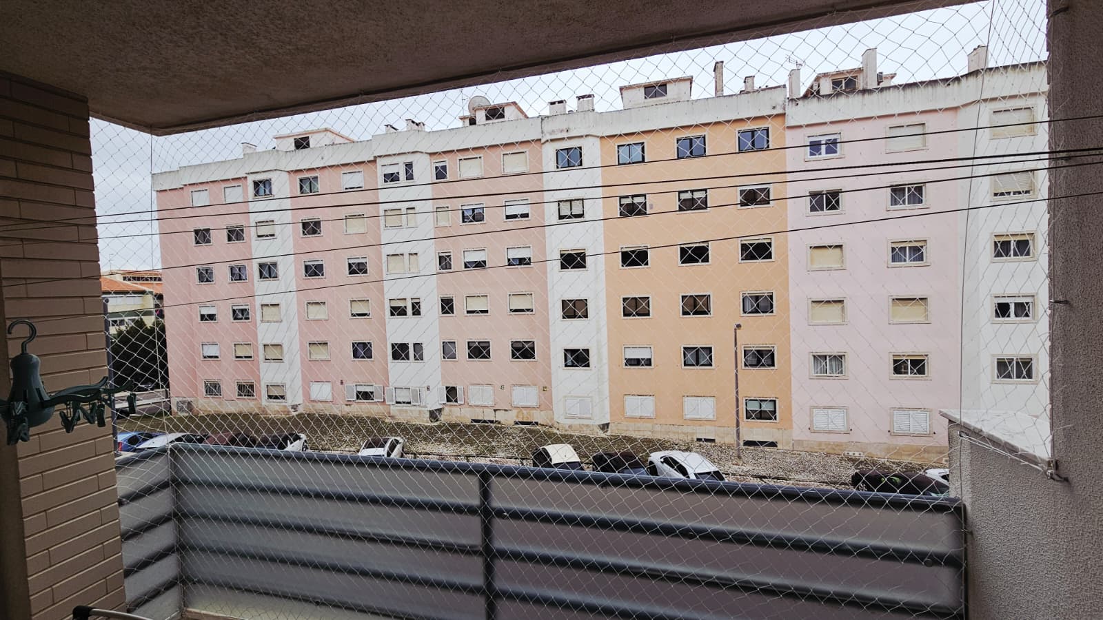 preço rede escada com instalação lateral em ambiente residencial