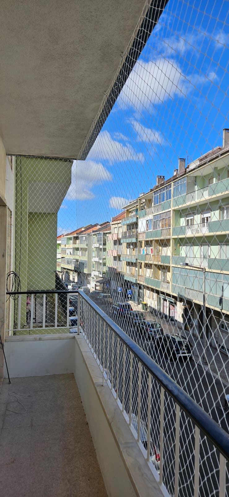 segurança para crianças em varanda de apartamento